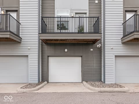 Garage at 1533 Tannery Way, Indianapolis, IN