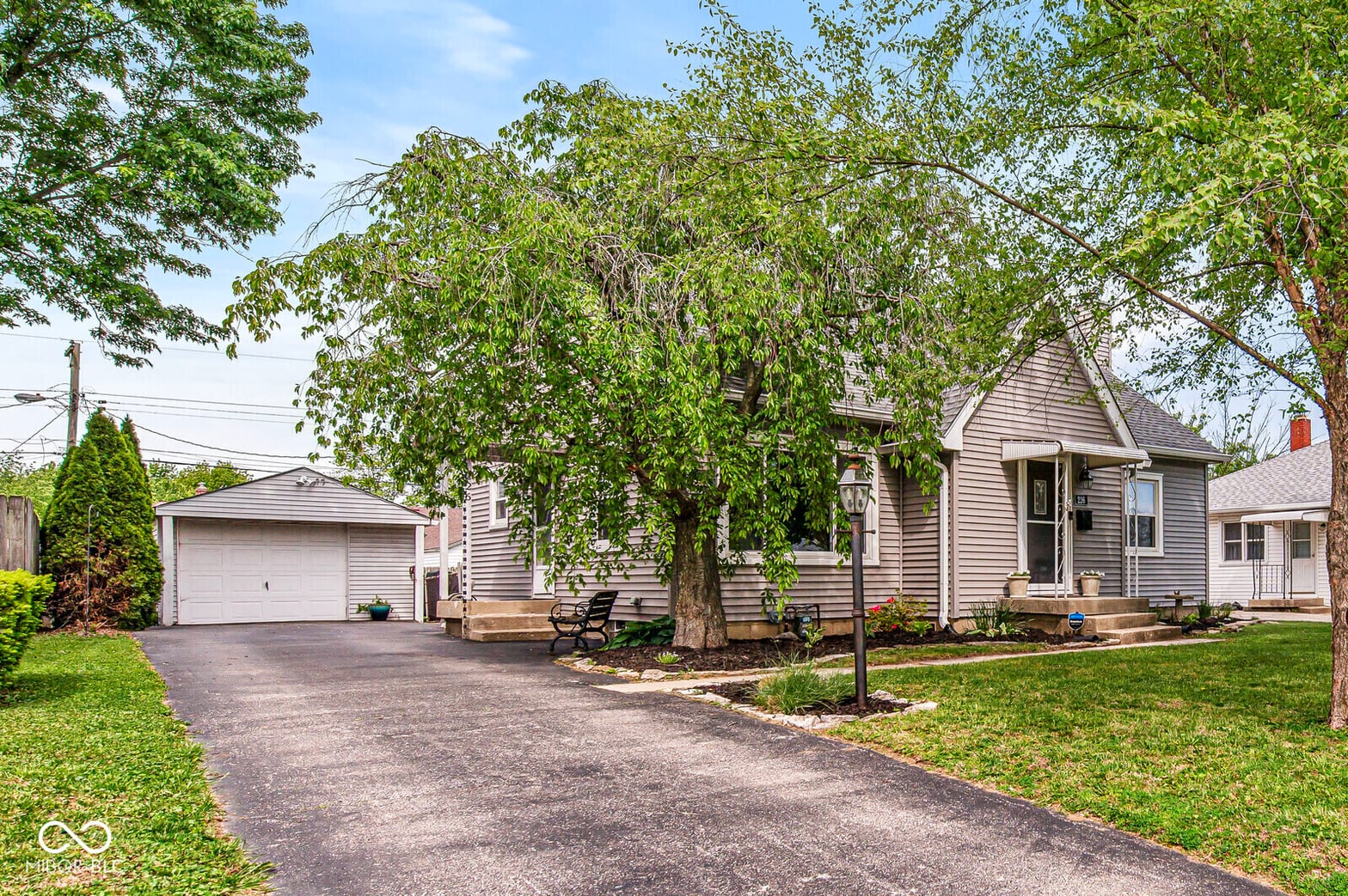 Photo of 226 N 13th Avenue, Beech Grove, IN
