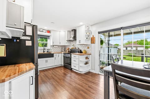 Photo of 226 N 13th Avenue, Beech Grove, IN