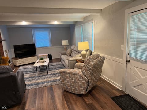 Photo of 480 McCarty Drive, Greenwood, IN