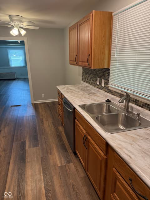 Photo of 480 McCarty Drive, Greenwood, IN