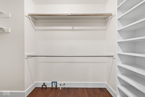 Walk In Closets — 2004 Terrace Lane, Lebanon, IN