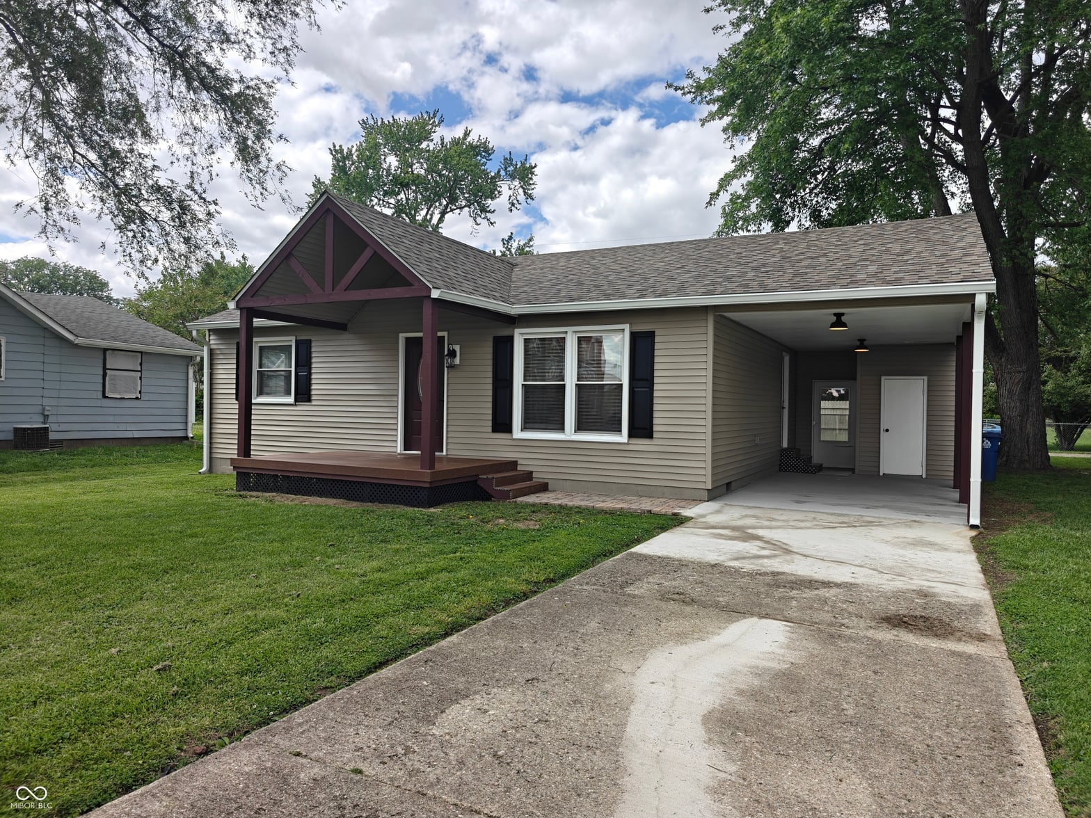 Photo of 734 5th Street, Shelbyville, IN