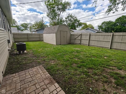 Photo of 734 5th Street, Shelbyville, IN