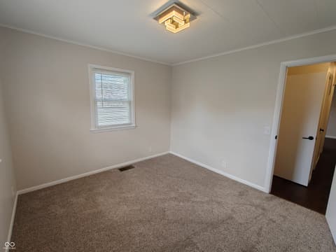 Photo of 734 5th Street, Shelbyville, IN