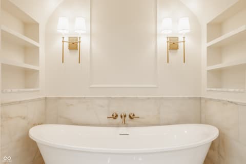 Photo of 7406 Washington Boulevard, Indianapolis, IN