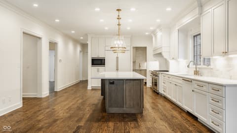 Photo of 7406 Washington Boulevard, Indianapolis, IN