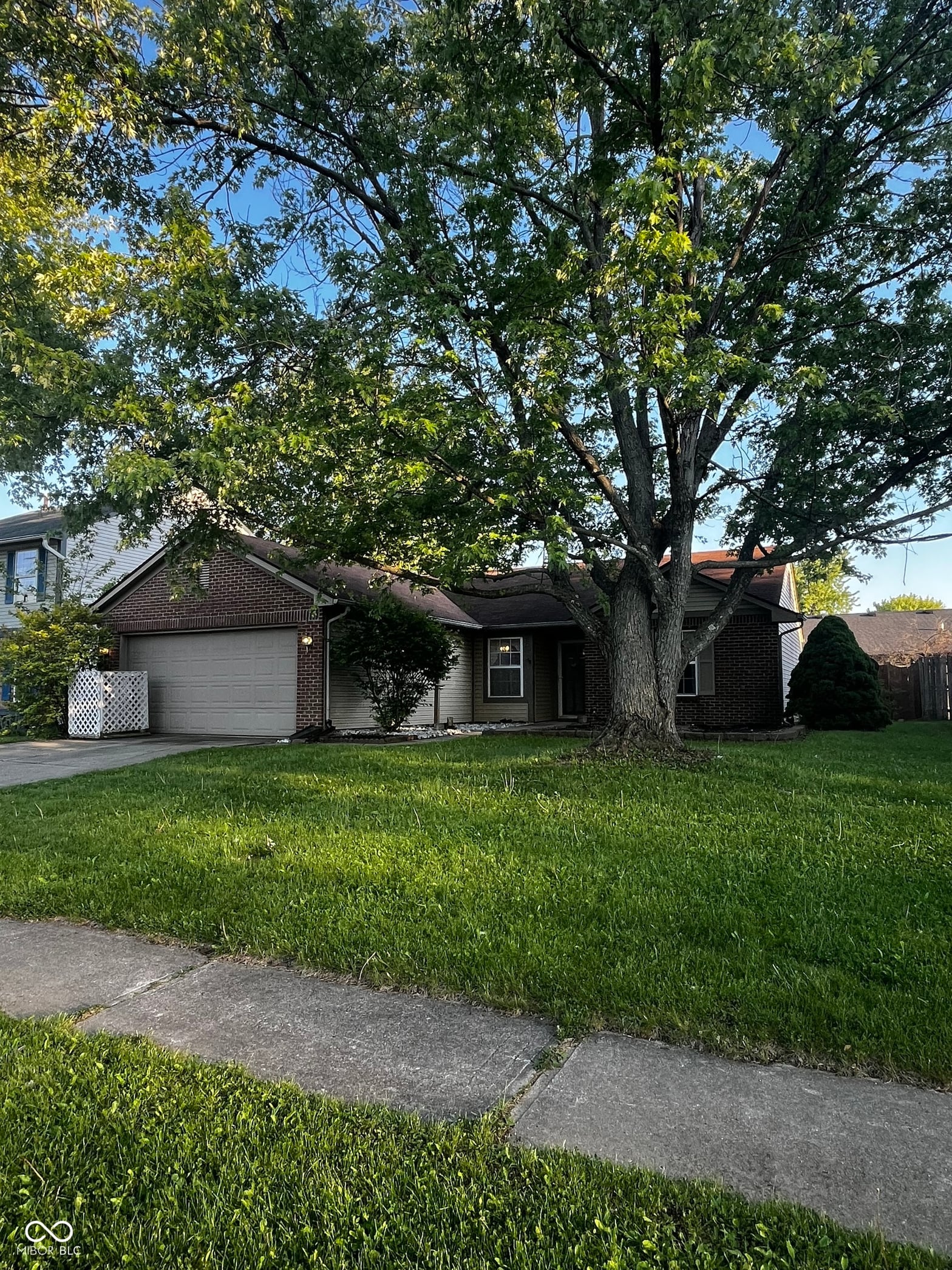 Front exterior at 1453 Country Pointe Drive, Indianapolis, IN