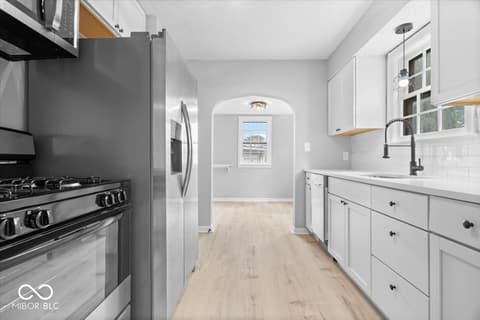 Photo of 844 E Berwyn Street, Indianapolis, IN