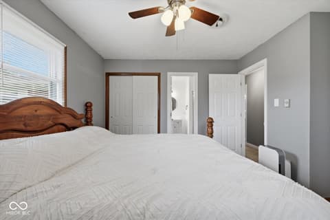 Bedroom at 1598 S Thompson Road, Shelbyville, IN
