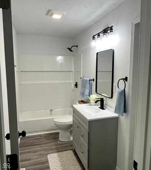 Photo of 7250 S East Street, Indianapolis, IN