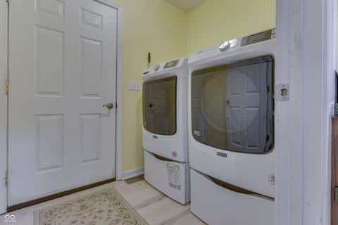 Laundry room at 3464 Nicholas Court, Martinsville, IN
