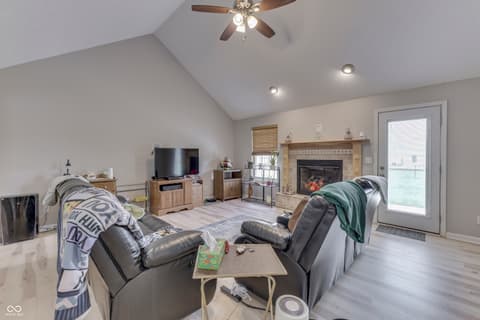 Living room at 3464 Nicholas Court, Martinsville, IN