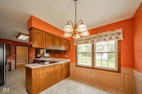 Breakfast Area — 224 Edgewood Drive, Anderson, IN