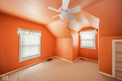 Bonus room at 224 Edgewood Drive, Anderson, IN