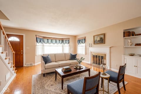 Living room at 224 Edgewood Drive, Anderson, IN