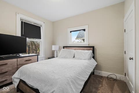 Bedroom at 690 E Jefferson Street, Franklin, IN