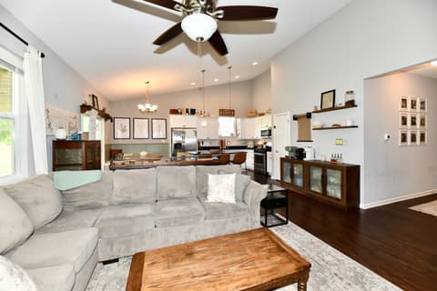 Photo of 3750 E Waterford Court, Cloverdale, IN