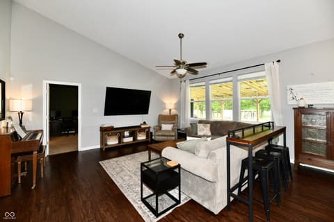 Photo of 3750 E Waterford Court, Cloverdale, IN
