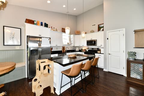 Photo of 3750 E Waterford Court, Cloverdale, IN