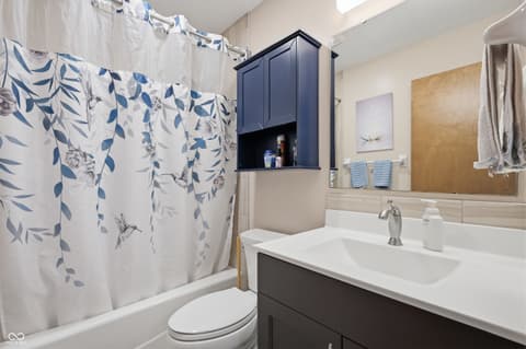 Photo of 848 Bennett Court, Carmel, IN