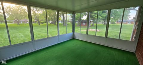 Bonus room at 5939 N Heritage Lane, Alexandria, IN