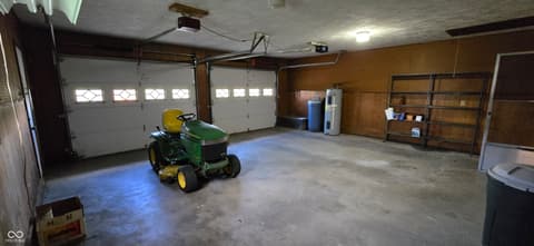 Garage at 5939 N Heritage Lane, Alexandria, IN
