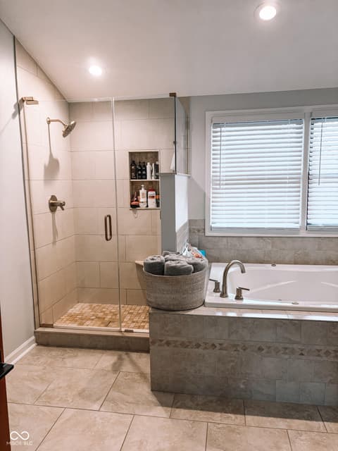 Photo of 3805 S Village Drive, New Palestine, IN