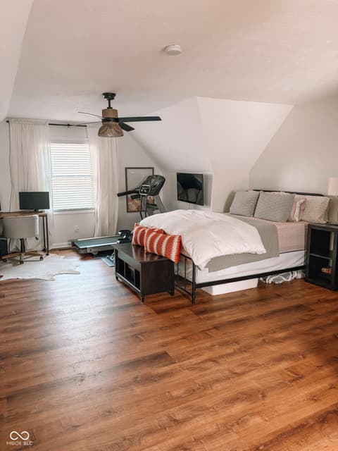 Photo of 3805 S Village Drive, New Palestine, IN