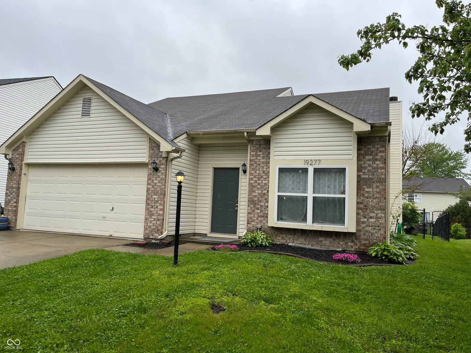 Front exterior at 19277 Fox Chase Drive, Noblesville, IN