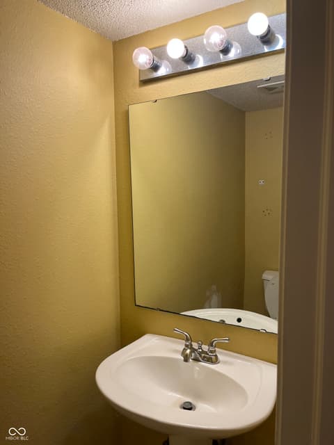 Bathroom at 19277 Fox Chase Drive, Noblesville, IN