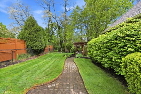 Photo of 4302 W Woodbridge Lane, New Palestine, IN