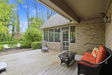 Photo of 4302 W Woodbridge Lane, New Palestine, IN