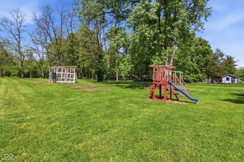 Yard at 506 S Center Street, Plainfield, IN