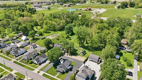 Aerial view at 506 S Center Street, Plainfield, IN