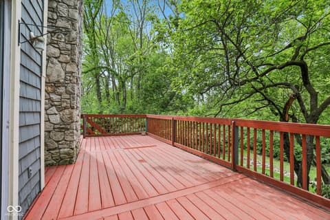 Outdoor living area at 4624 Stansbury Lane, Indianapolis, IN