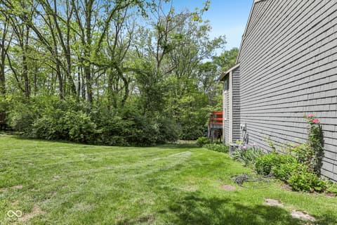 Yard at 4624 Stansbury Lane, Indianapolis, IN