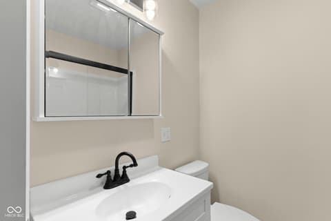 Photo of 317 Gilbert Street, North Vernon, IN