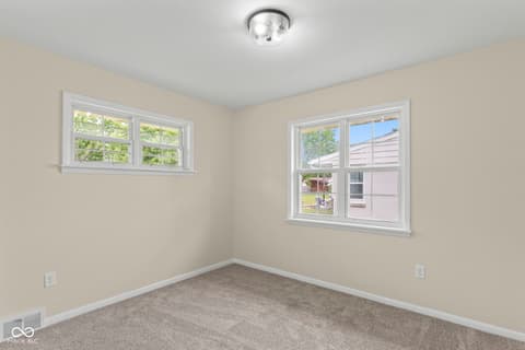 Photo of 317 Gilbert Street, North Vernon, IN