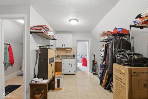 Storage — 1202 N Canal Street, Alexandria, IN