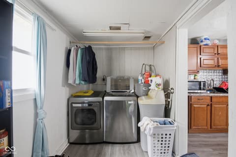 Laundry room at 1202 N Canal Street, Alexandria, IN