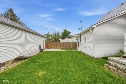 Yard at 1202 N Canal Street, Alexandria, IN