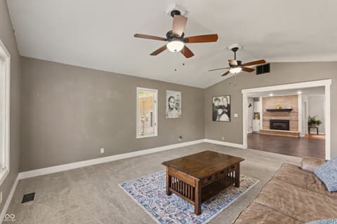 Living room at 115 Elm Drive, Covington, IN