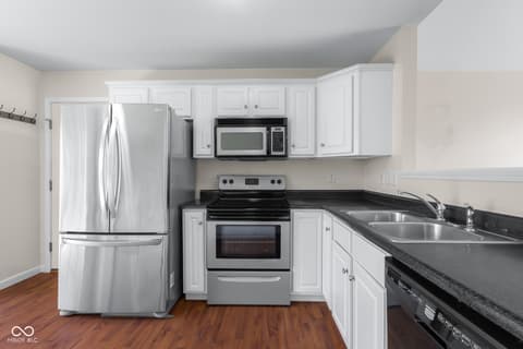 Photo of 2353 McClennan Court N, Columbus, IN