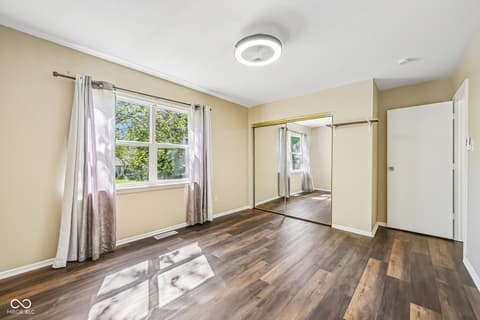 Photo of 3724 Tudor Park Drive, Indianapolis, IN