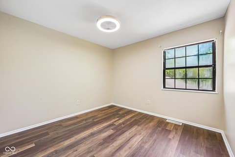 Photo of 3724 Tudor Park Drive, Indianapolis, IN
