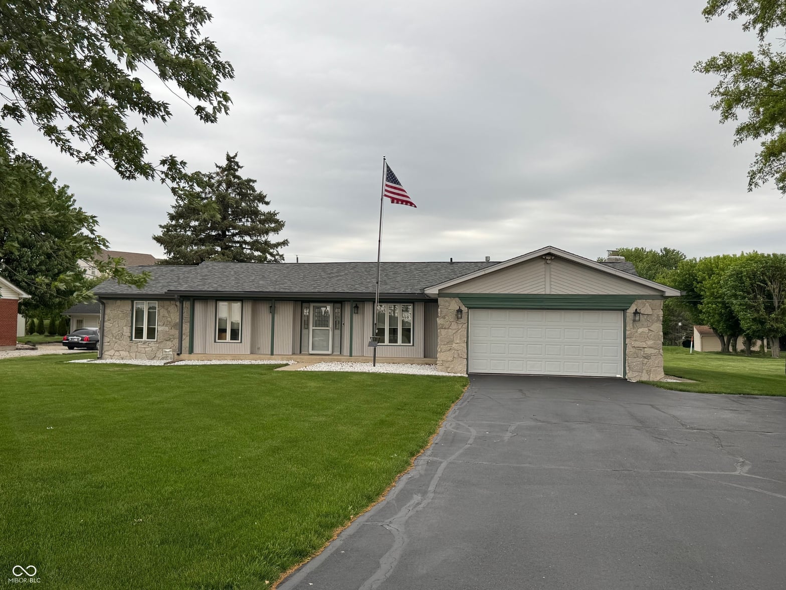 Front exterior at 6994 E County Line Road, Indianapolis, IN