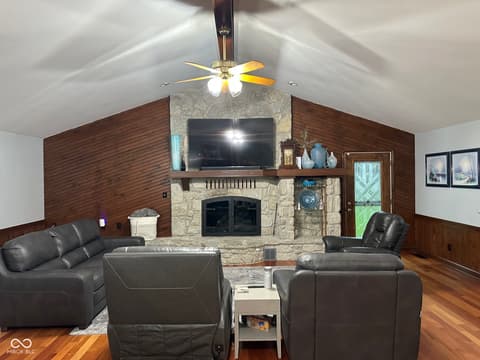 Living room at 6994 E County Line Road, Indianapolis, IN