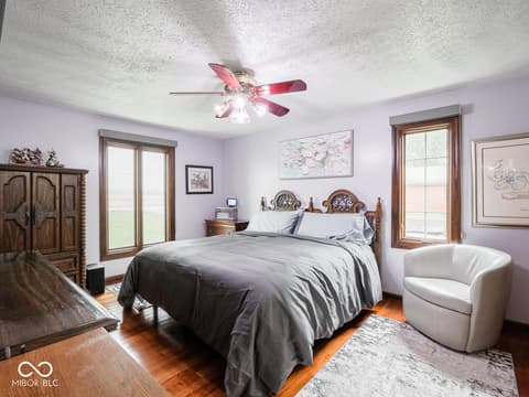 Photo of 6994 E County Line Road, Indianapolis, IN