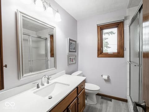Photo of 6994 E County Line Road, Indianapolis, IN